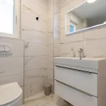 4 Bedroom Gorgeous In Kastel Stari *